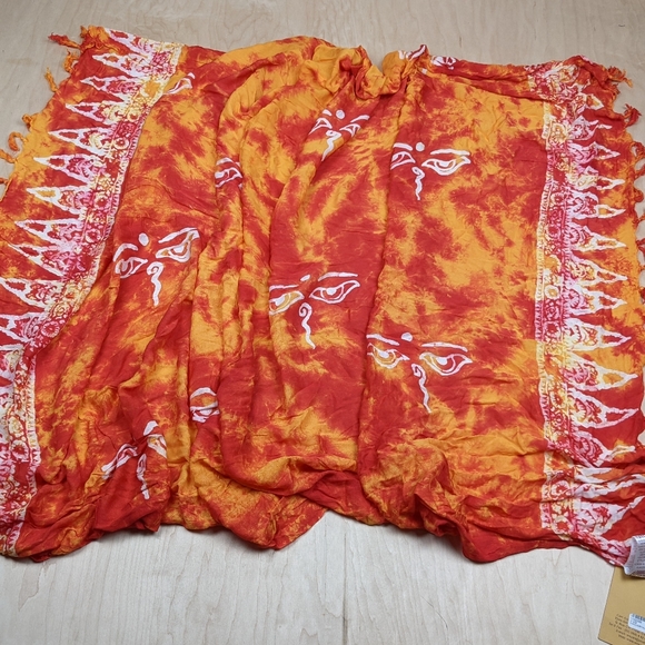 Wayan Natural Wear, Tie-dyed Boho Lightweight Shawl/Wrap NWT - Picture 1 of 9